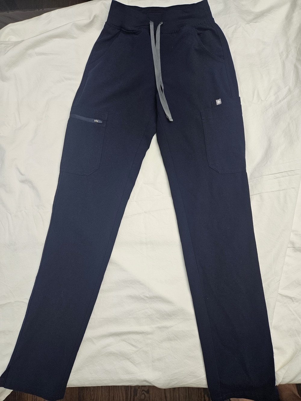 Figs Women's Navy Drawstring Jogger Pants